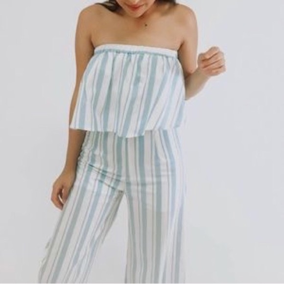 Blue Striped Pants and Crop Top Set - Picture 4 of 4